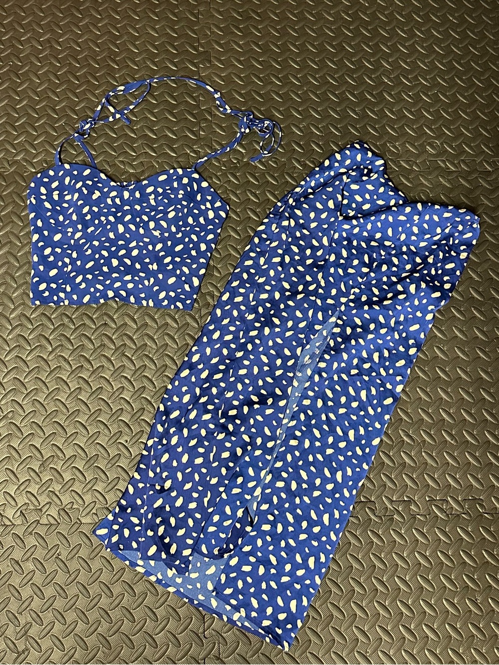 Commense The Reformation Dupe Midi Skirt and Tank Set - Azure Blue Dot